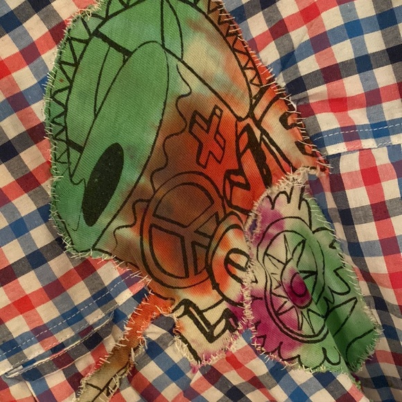 Customized plaid seditionary button down shirt - Picture 9 of 15